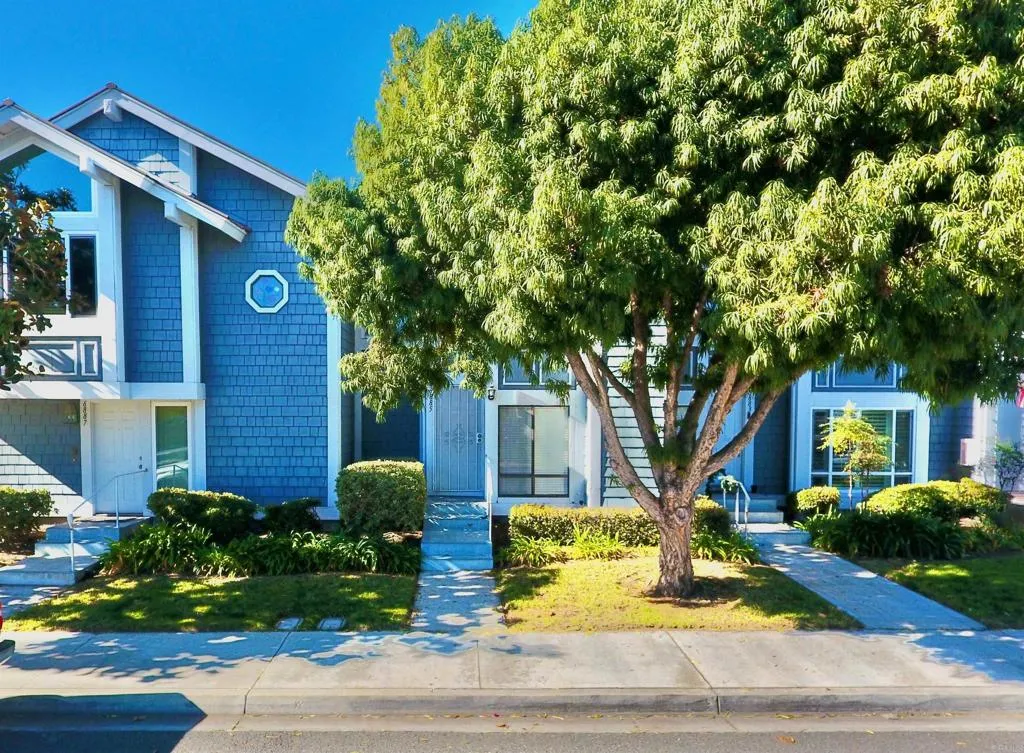 https://cdn.realtyfeed.com/cdn/127/306349397/514cb030d2fce95a65c4fd14cd55b22f.webp