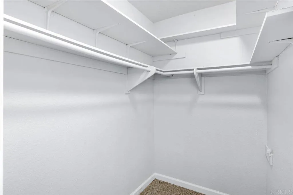 https://cdn.realtyfeed.com/cdn/127/306349397/b99a48a371f71861edeeb40ebe9d1582.webp