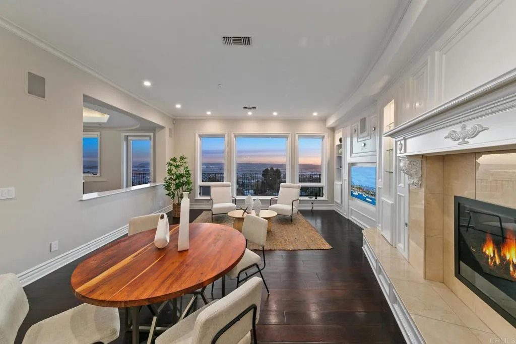 https://cdn.realtyfeed.com/cdn/127/306351098/327451a8ed192710c65978d284077429.webp