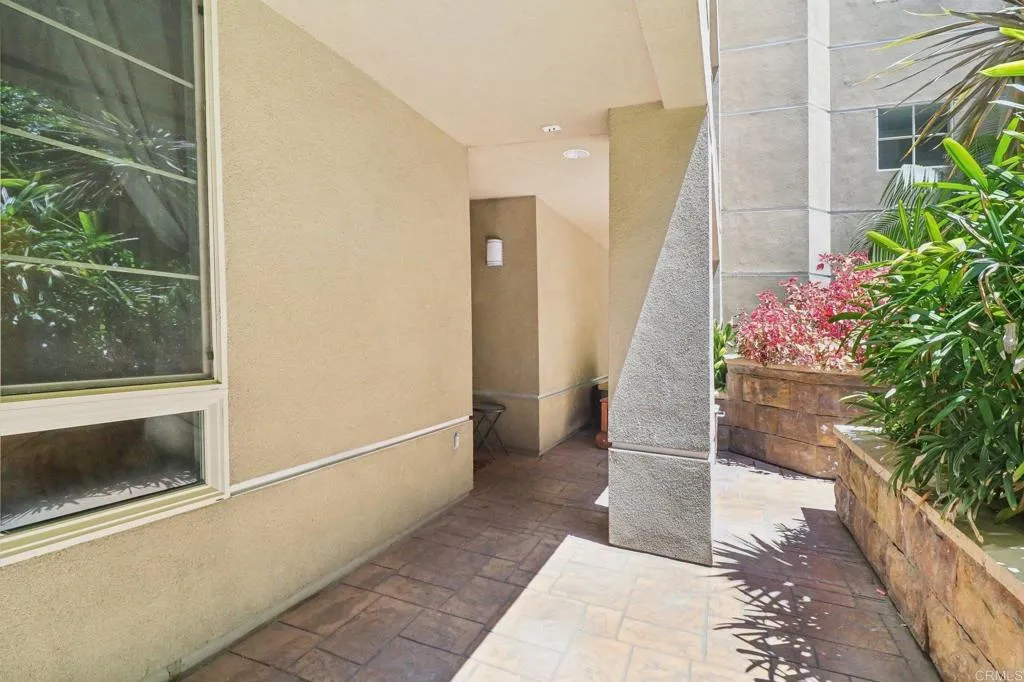 https://cdn.realtyfeed.com/cdn/127/306351413/d71142d9cb2838776369c98724a753cd.webp