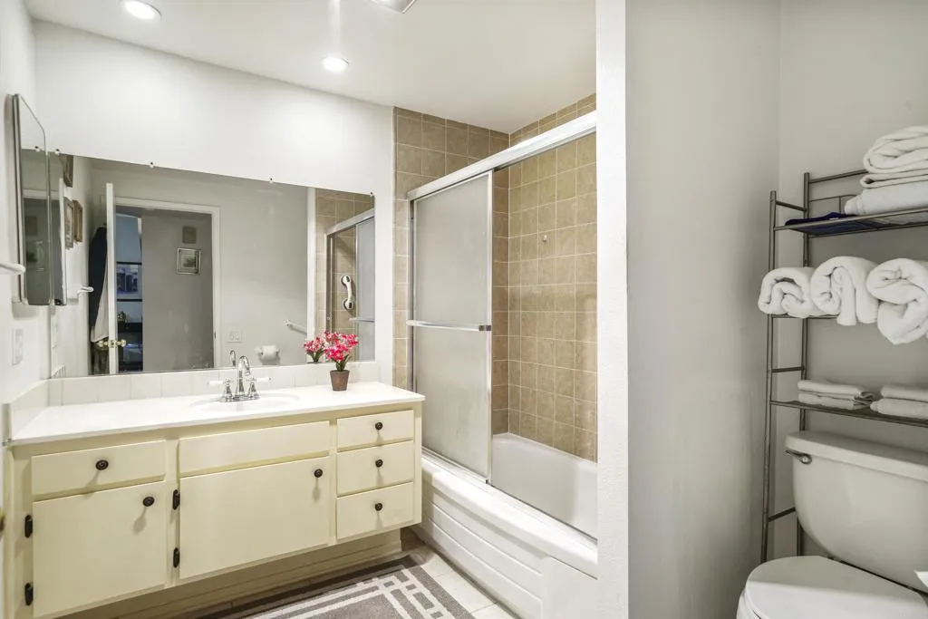 https://cdn.realtyfeed.com/cdn/127/306351535/50d662c52f007b582b34162fc8afb391.webp