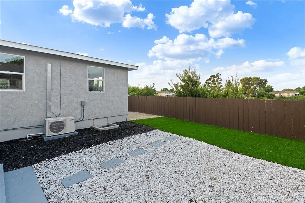 https://cdn.realtyfeed.com/cdn/127/306351661/d432e5f8c0bee6745ed07765b9b7f581.webp
