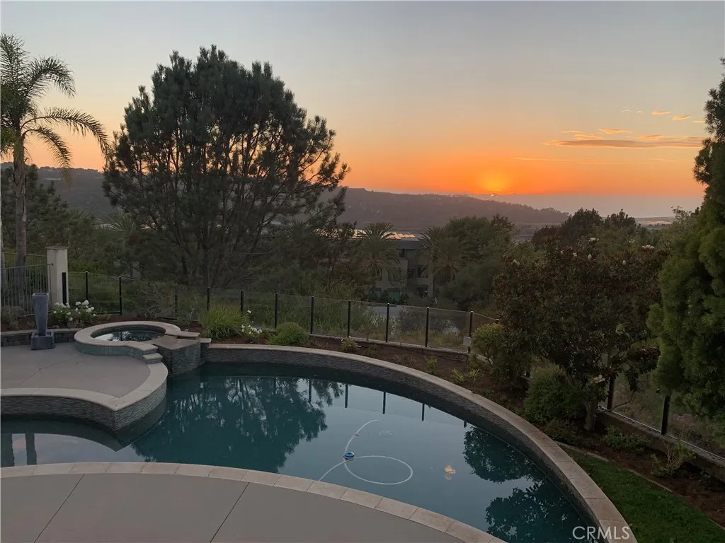 https://cdn.realtyfeed.com/cdn/127/306352544/8011ace14169095f0773af5218a62c83.webp