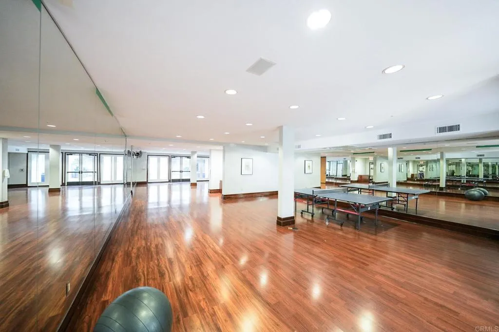 https://cdn.realtyfeed.com/cdn/127/306352588/c46c90698b00967f5d280b445e0fb9f7.webp