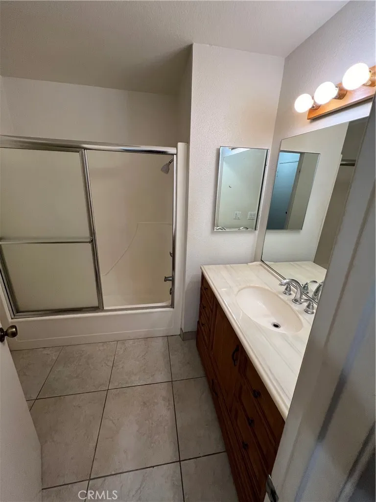 Photo #11: OC25021668 Listing: Photo #11
