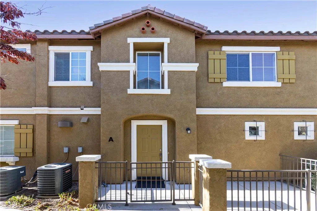 25894 Iris Avenue Unit A