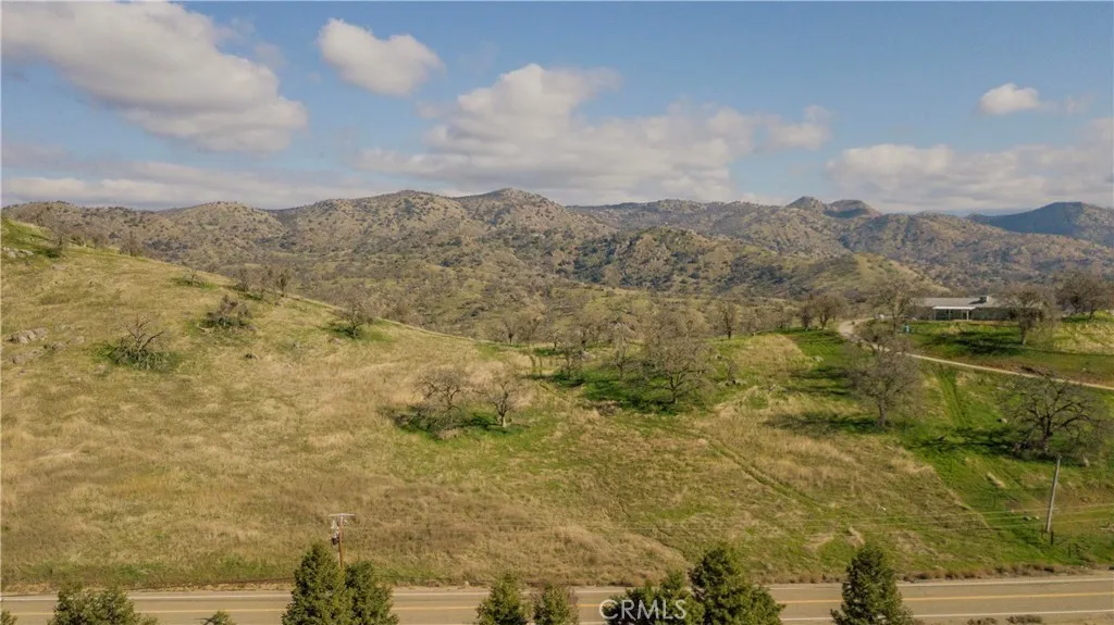 0 Apn 185-360-33s, Squaw Valley, Ca 93675