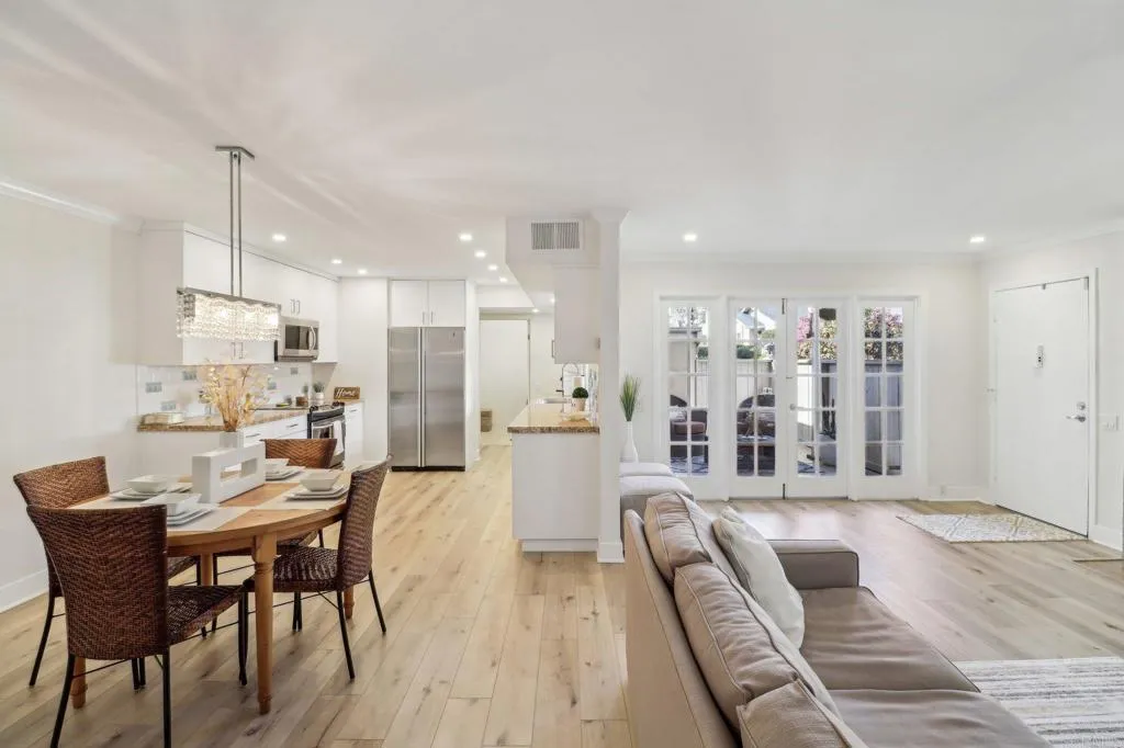 https://cdn.realtyfeed.com/cdn/127/306354270/39173927e4d39b8f548aa669dd139800.webp