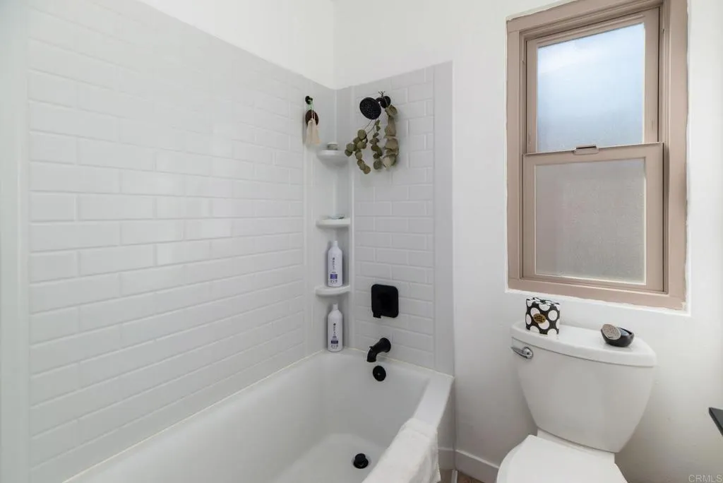https://cdn.realtyfeed.com/cdn/127/306354275/f655943580ee0ee397f199c3fda3ac12.webp