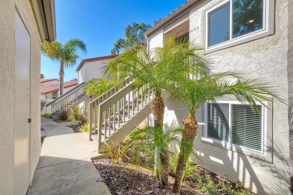 https://cdn.realtyfeed.com/cdn/127/306354710/0fa46798a08545f7eff707c8d2ca8a24.webp