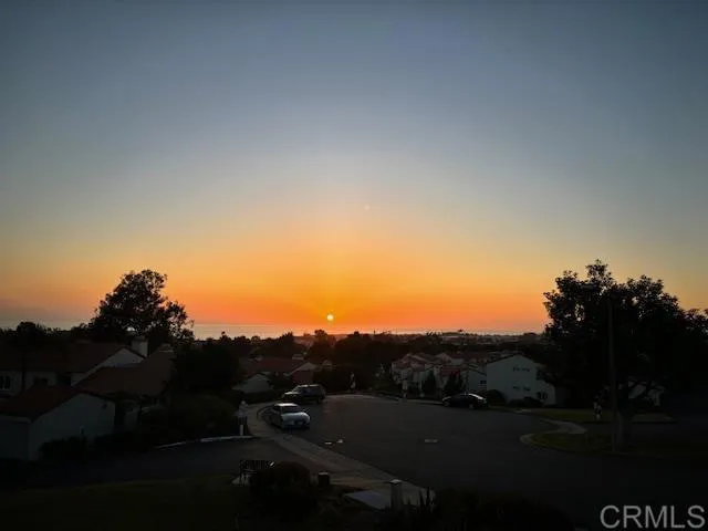 https://cdn.realtyfeed.com/cdn/127/306354710/e5b1d6f32dc54c78e5062680d4f2c2d4.webp