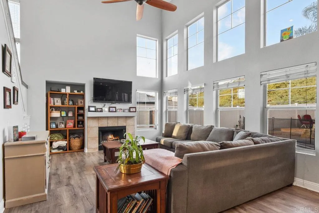 https://cdn.realtyfeed.com/cdn/127/306354861/c430f5bdd99d79ecb82e2ebf988f077f.webp