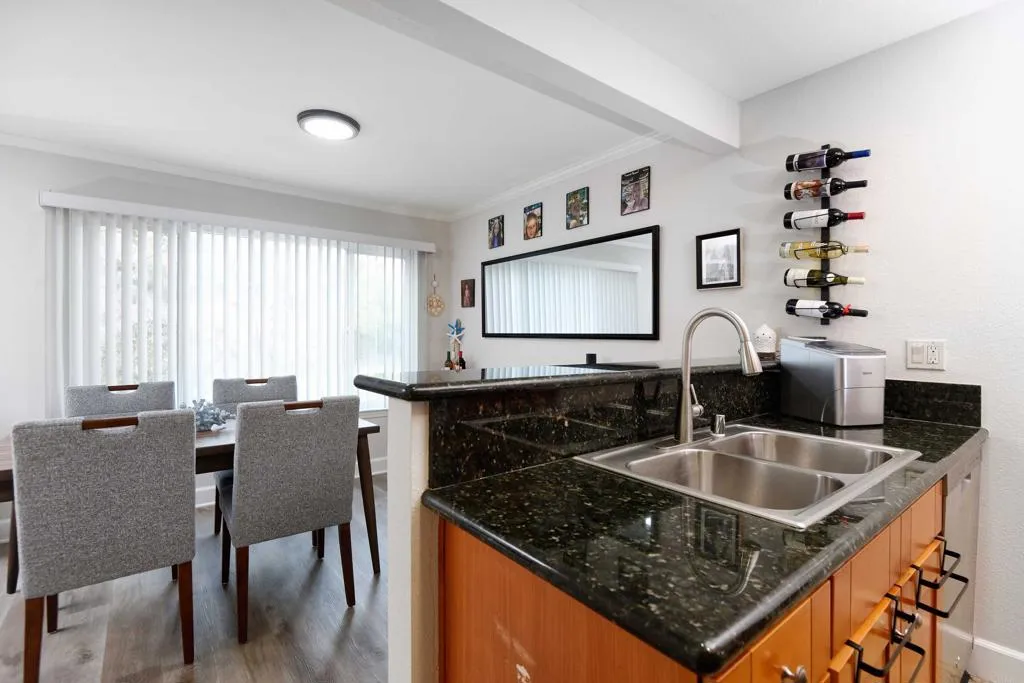 Photo #2: NDP2501043 Listing 