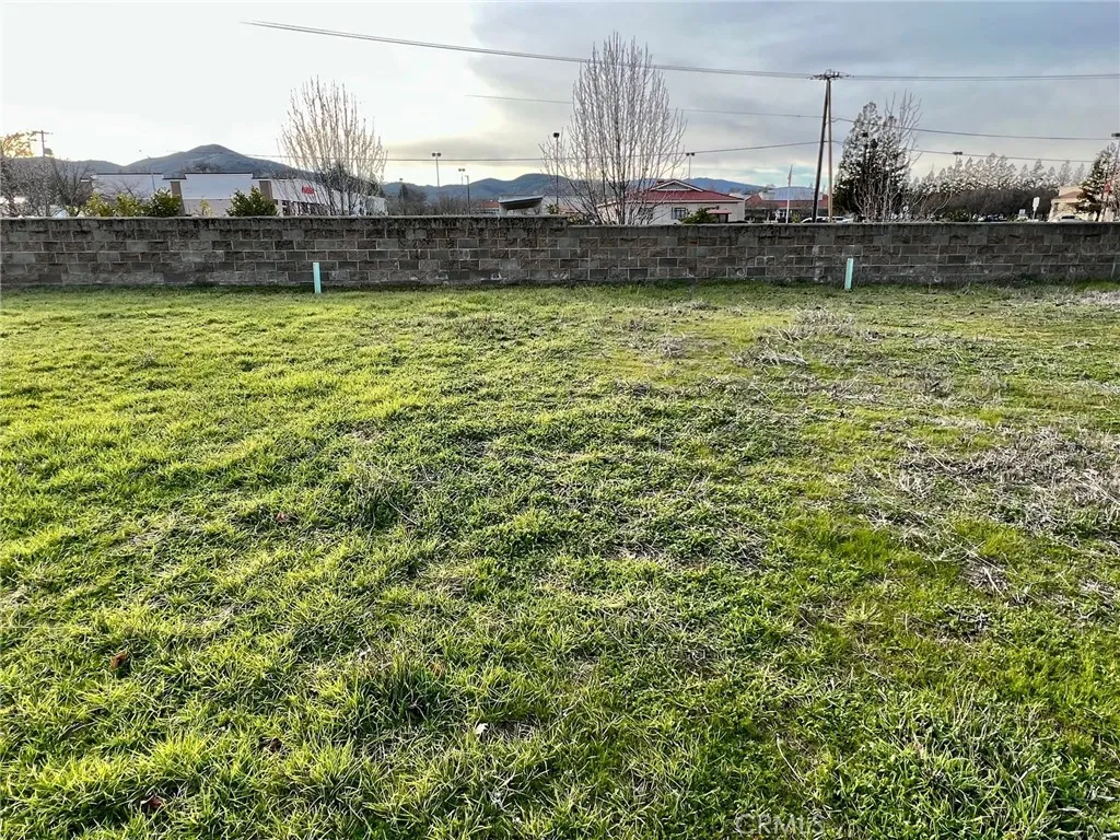 2023 Hampton, Lakeport, Ca 95453 - Photo 2 of 12, Lakeport, CA