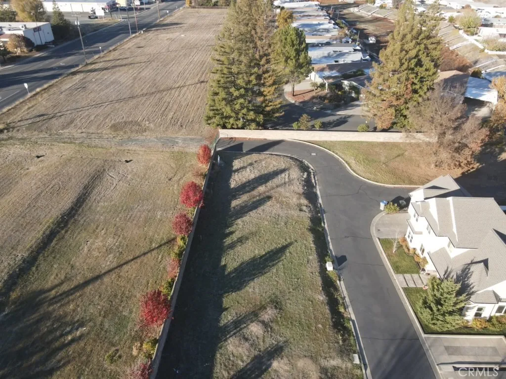 2023 Hampton, Lakeport, Ca 95453 - Photo 5 of 12, Lakeport, CA