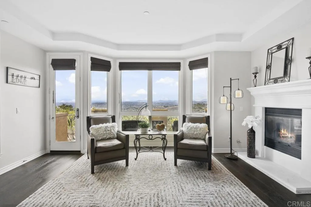 https://cdn.realtyfeed.com/cdn/127/306356066/29818eed22159ddd66401ba6f1e50c16.webp