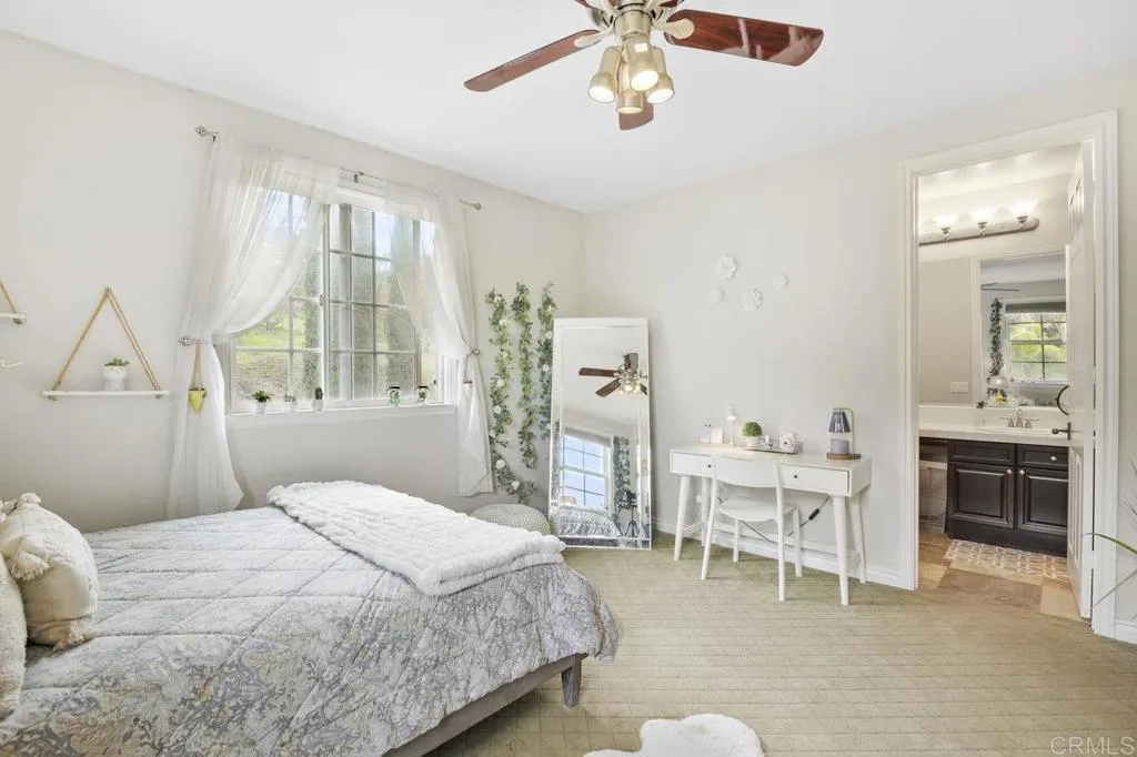 https://cdn.realtyfeed.com/cdn/127/306356066/c21f9a012a6e532c83015a0fcf70c35b.webp