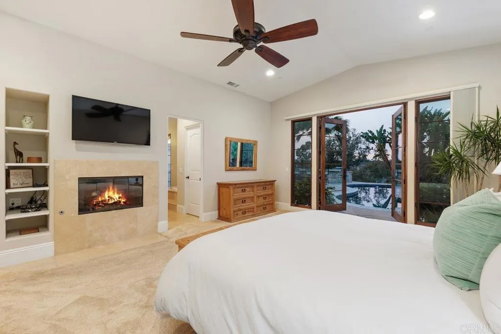 https://cdn.realtyfeed.com/cdn/127/306356189/60d4f14b440d31f165a453bf123d5626.webp