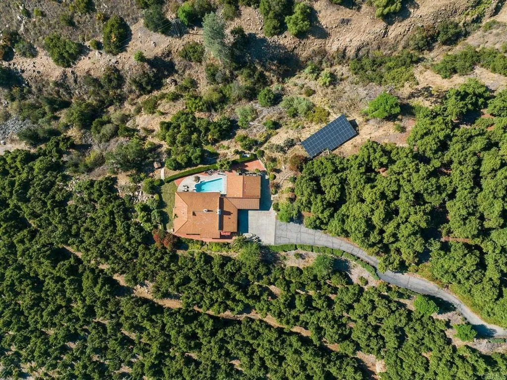 https://cdn.realtyfeed.com/cdn/127/306356367/730c9ea3013d03084c3052ecb99b7ec8.webp
