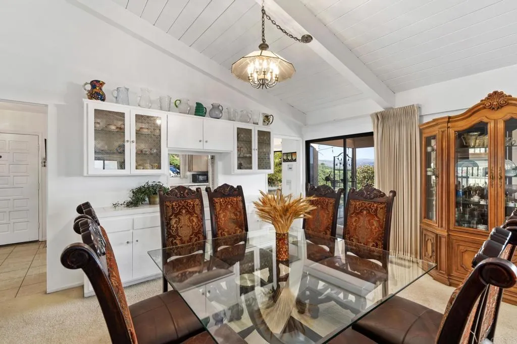https://cdn.realtyfeed.com/cdn/127/306356367/9dda150724ac02ddaaf29f8295d1aae2.webp