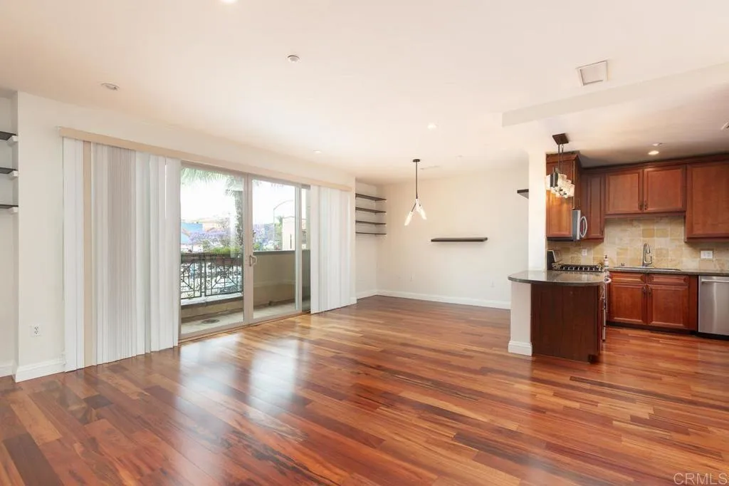 Photo #3: NDP2501099 Listing 