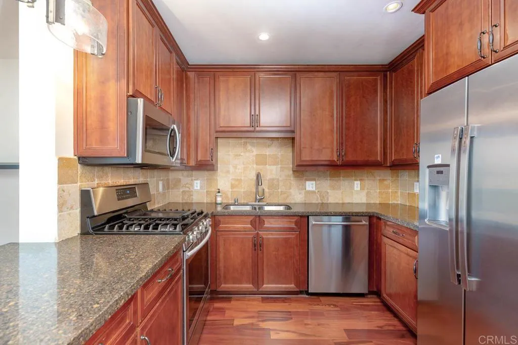Photo #2: NDP2501099 Listing 