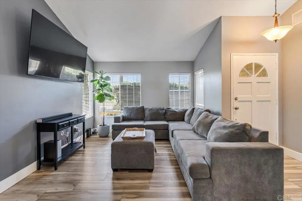 https://cdn.realtyfeed.com/cdn/127/306357251/9c552b11311c6a1a089962ae59e509f9.webp