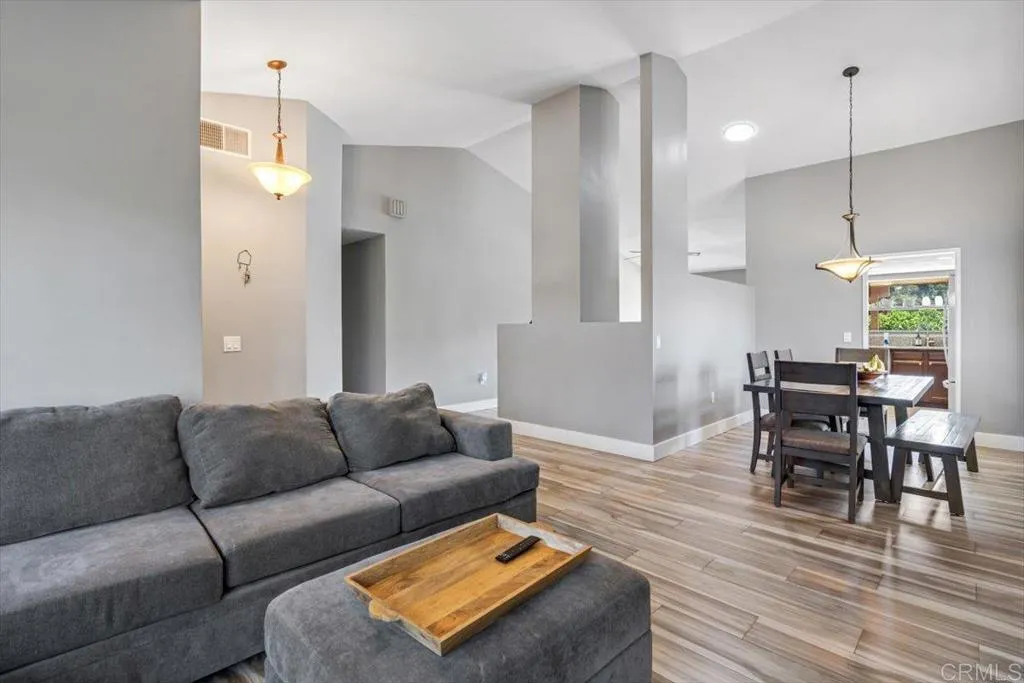 https://cdn.realtyfeed.com/cdn/127/306357251/a231d820669953fc216a896269a9f558.webp