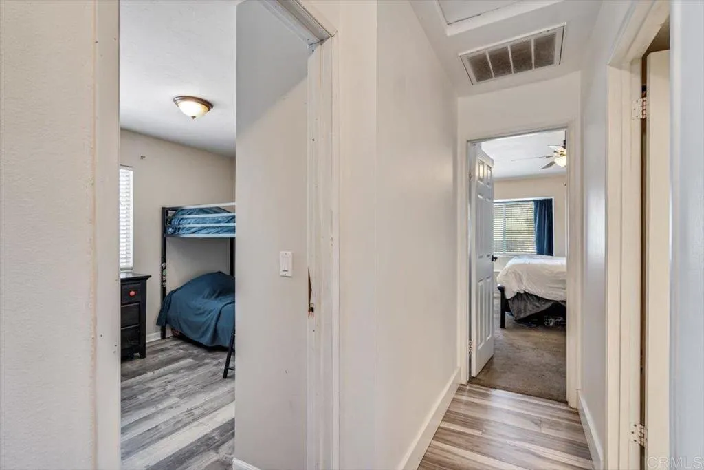 https://cdn.realtyfeed.com/cdn/127/306357251/c403c8c301c4a03d4956e93d949c4dc6.webp