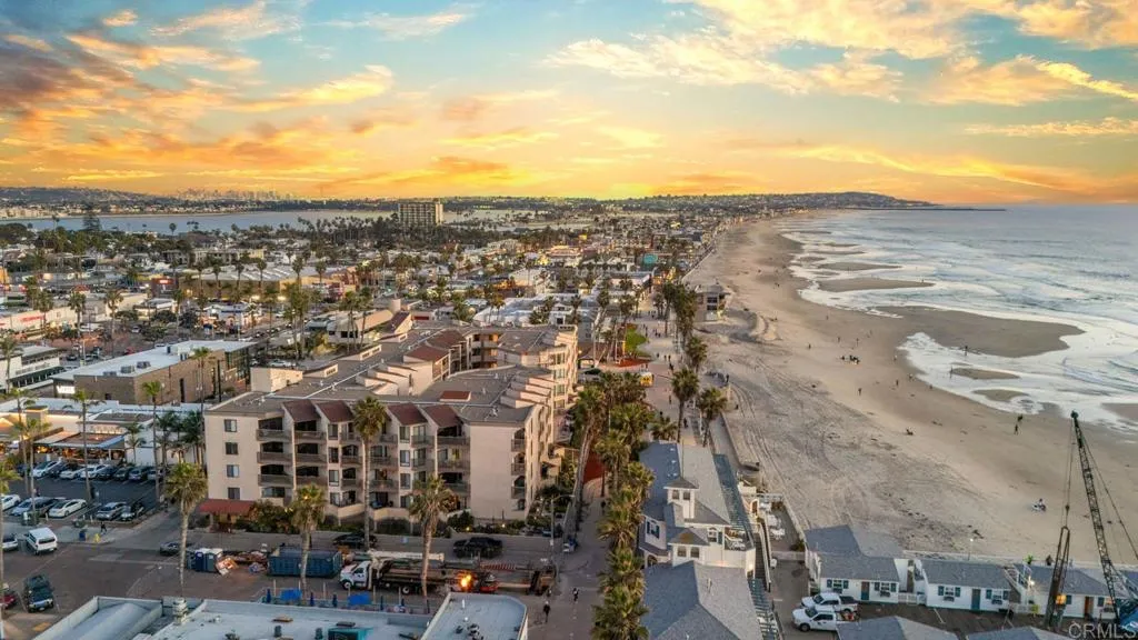 https://cdn.realtyfeed.com/cdn/127/306357353/30de70c7d678ffac1eecabf793e04973.webp