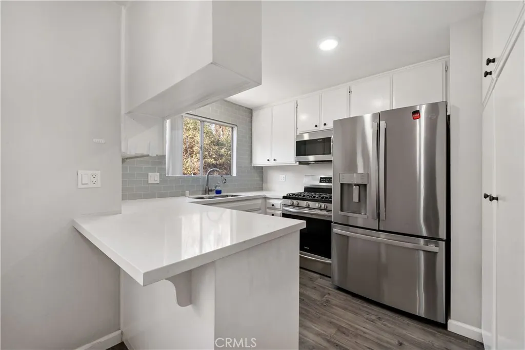 Photo #12: SW25017539 Listing: Photo #12