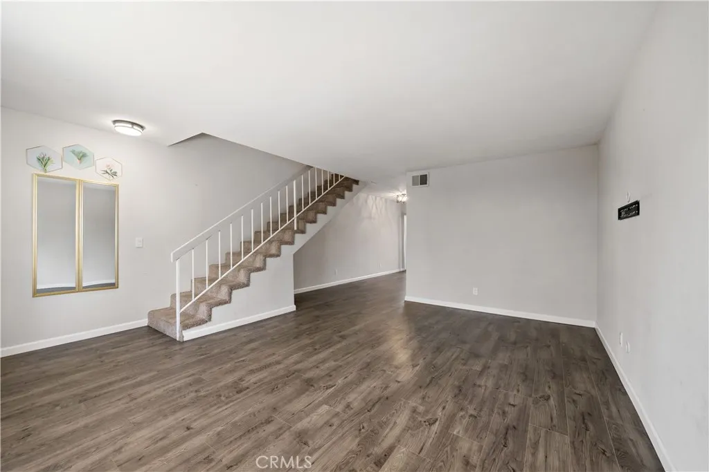 Photo #6: SW25017539 Listing 