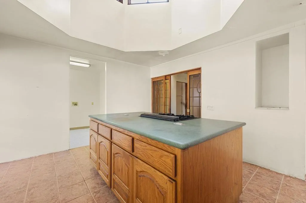 https://cdn.realtyfeed.com/cdn/127/306357494/c08b754af562adb0ad360c5a70764574.webp