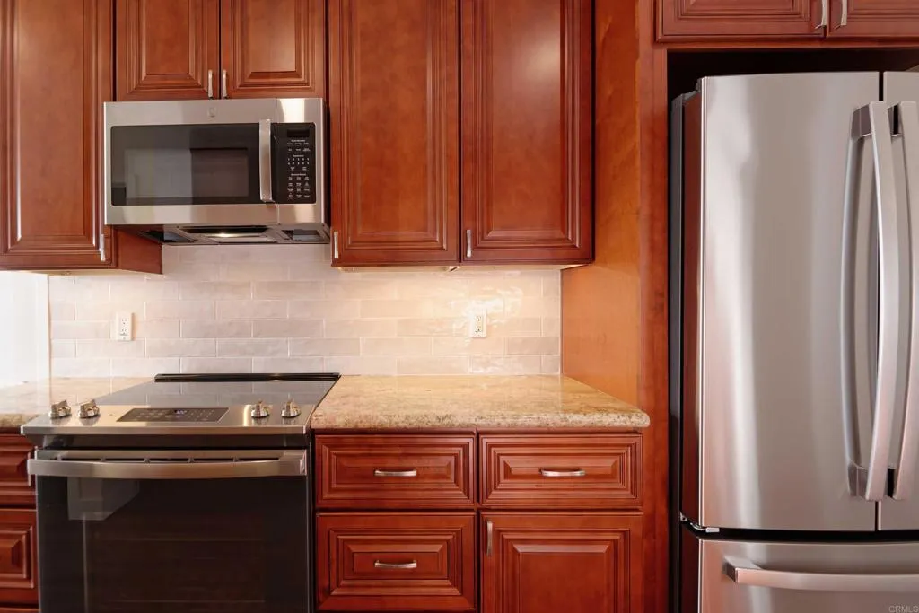 https://cdn.realtyfeed.com/cdn/127/306357644/aeab127e93c6c0df33128d25d866cfe5.webp