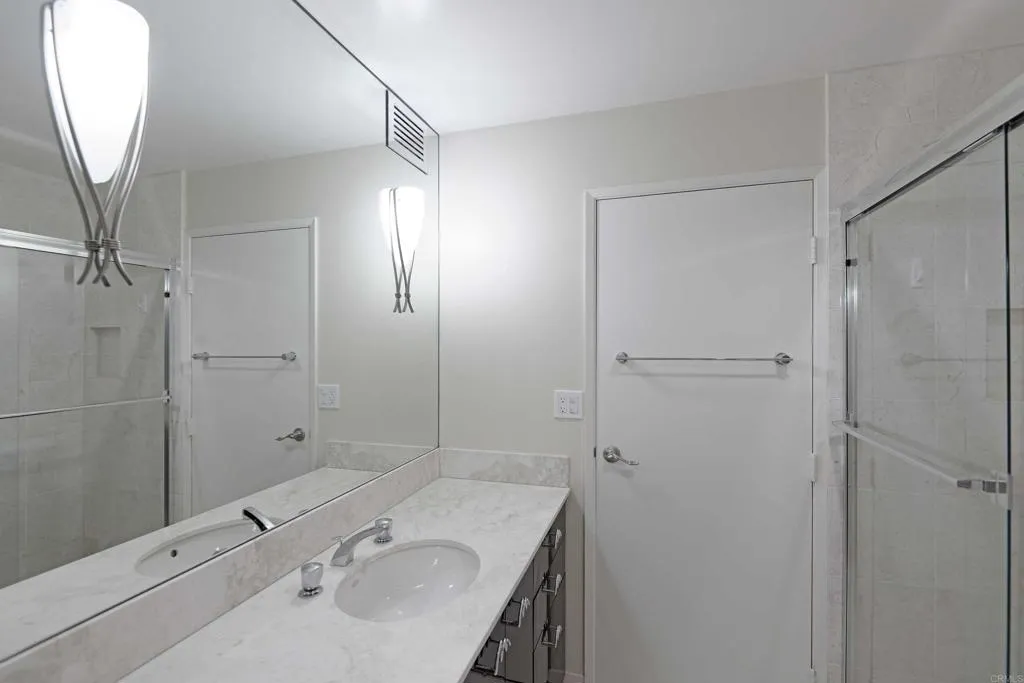https://cdn.realtyfeed.com/cdn/127/306357644/bc6d9a1ee54c0d1e544e9505893a849e.webp