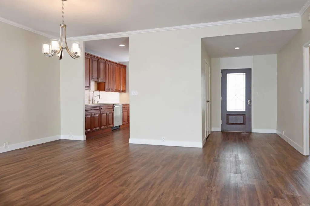 https://cdn.realtyfeed.com/cdn/127/306357644/d128ce7f92eba5121e288bcf2207b076.webp