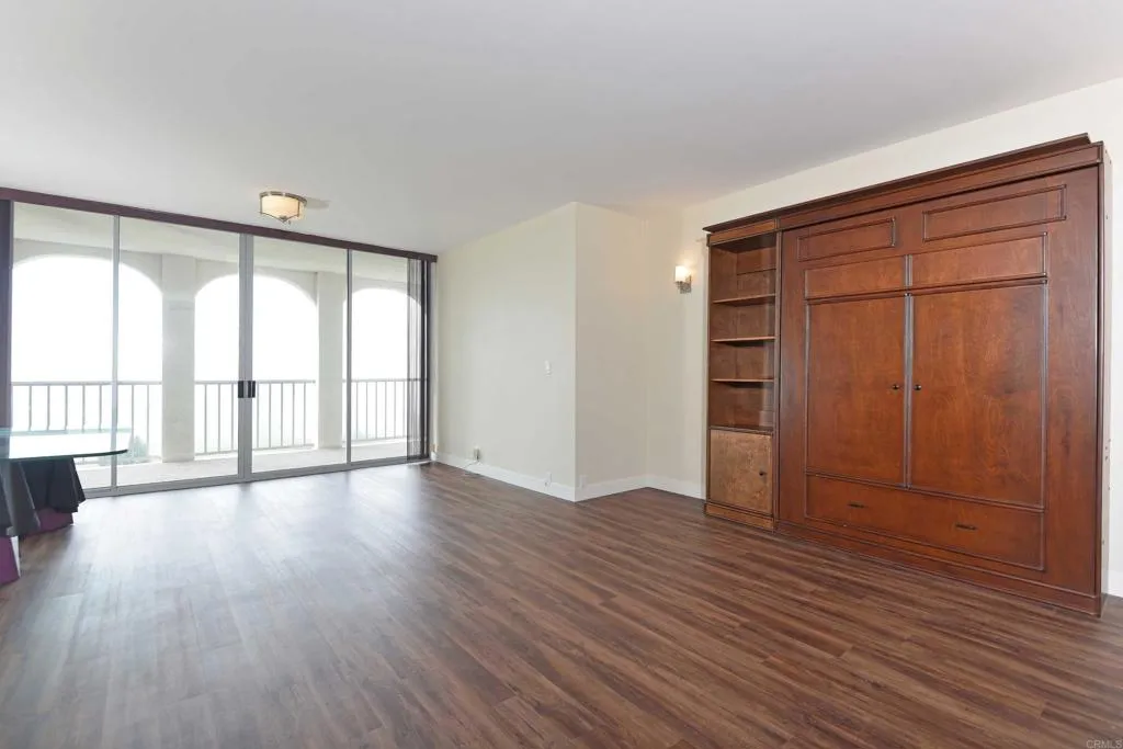 https://cdn.realtyfeed.com/cdn/127/306357644/e23a6bf33a5076e1e8459545d603f76f.webp