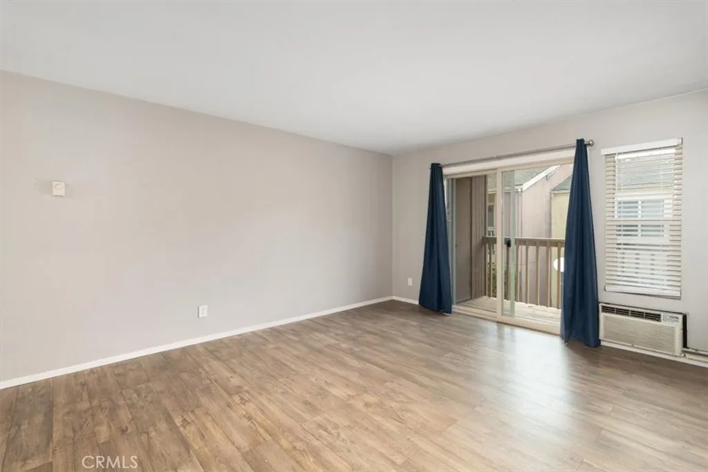 https://cdn.realtyfeed.com/cdn/127/306357680/324cf0c571c07b5b895d3de6754654b5.webp