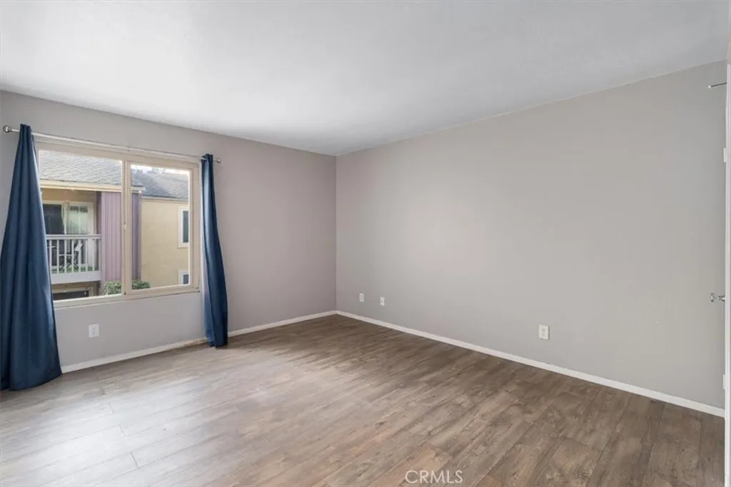 https://cdn.realtyfeed.com/cdn/127/306357680/b18b0bec4c02ed00dfc8360791d7678c.webp