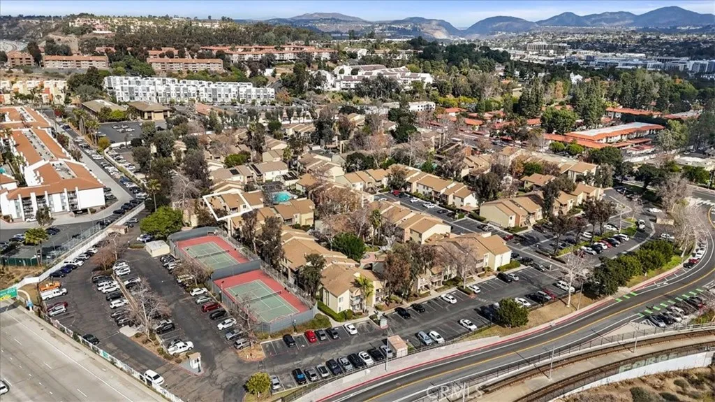 https://cdn.realtyfeed.com/cdn/127/306357680/ec42158a2eafea9444dfd7a50f3f6e56.webp