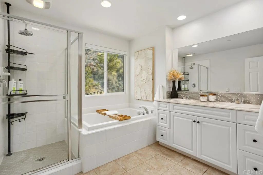 https://cdn.realtyfeed.com/cdn/127/306357684/1fe9a619be1dcd952d9971642c23a49e.webp