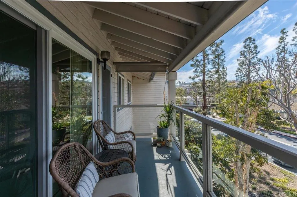 https://cdn.realtyfeed.com/cdn/127/306357807/15b4fcd34ec89014804ab213ce128f8f.webp