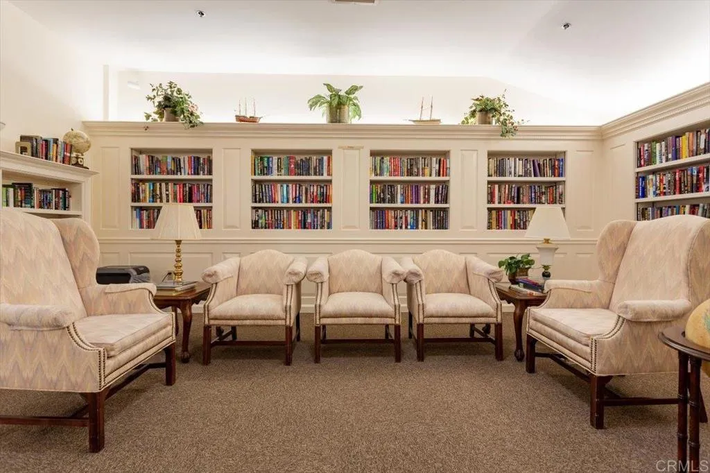 https://cdn.realtyfeed.com/cdn/127/306357807/65c4428a832f9eaf5a0ebac9674f2fa7.webp
