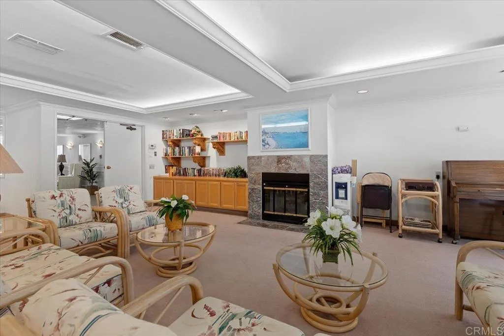 https://cdn.realtyfeed.com/cdn/127/306357807/9b14c3d0290f961ccb85d013416347cb.webp