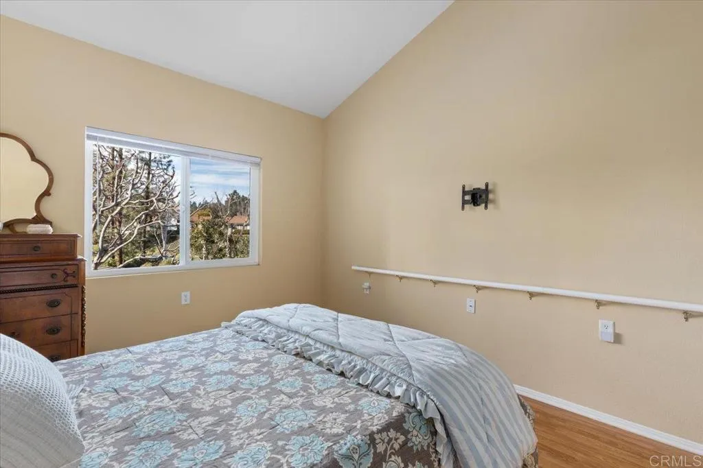 https://cdn.realtyfeed.com/cdn/127/306357807/c1ff2aa5b469d1a8f9375ba2143c91b1.webp