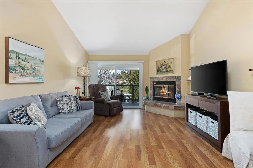 https://cdn.realtyfeed.com/cdn/127/306357807/cad9f9aebff67c61f6295212fa4dfdf9.webp