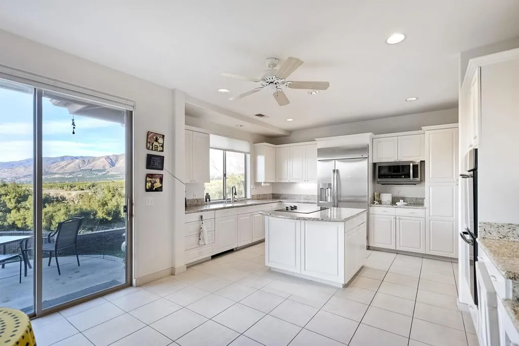 https://cdn.realtyfeed.com/cdn/127/306358432/1eef5c5bd601fc2263a958dc2fff3958.webp