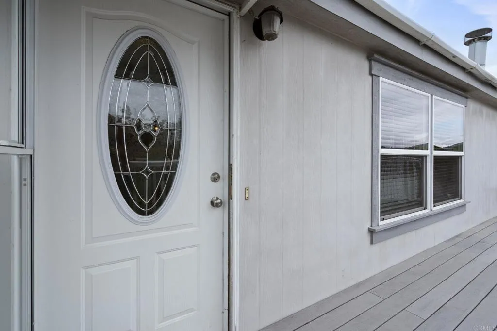 https://cdn.realtyfeed.com/cdn/127/306358654/13083aefc284c5e7cc4012d6d999cc43.webp