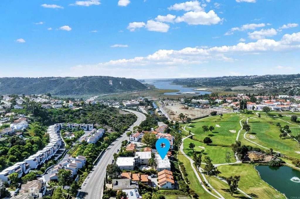 https://cdn.realtyfeed.com/cdn/127/306359165/d832c03b9272ecb55c3e5605412f3e21.webp