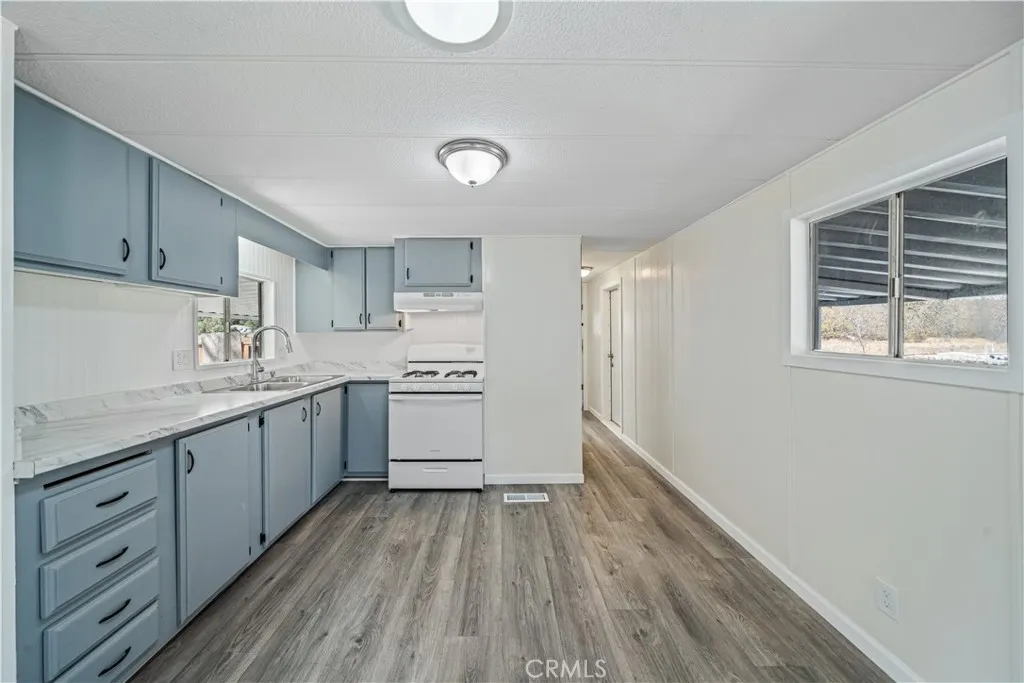 https://cdn.realtyfeed.com/cdn/127/306359485/8a6f7079db3f23bc1008e7ed50c12ebd.webp